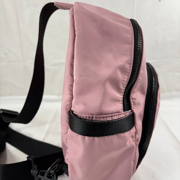 Fabletics Downtown Mini Sling - Picture 13 of 15